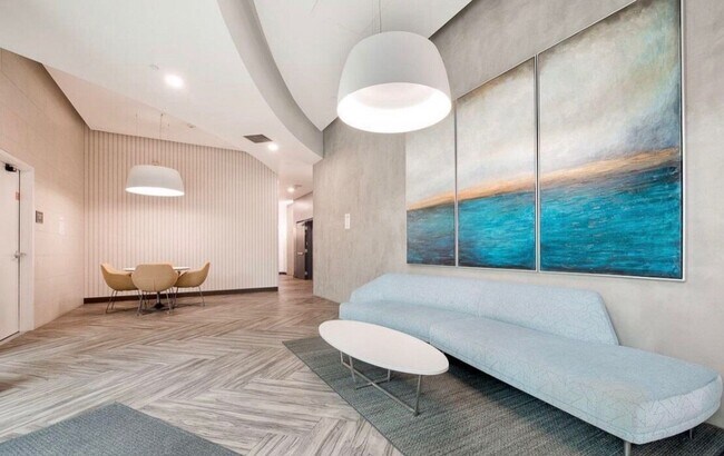 Building Photo - Beautiful 1 Bdrm, 1.5 Bath for Rent at Cortez Blu Condos in Cortez Hill