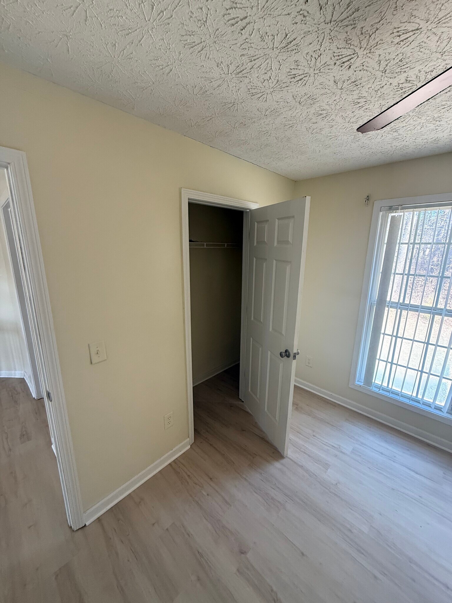 Building Photo - 4660 Duval Point Way SW