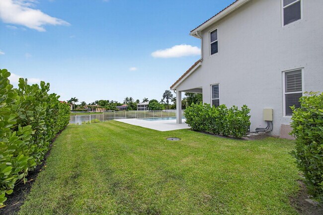 Building Photo - 11587 Manatee Bay Ln