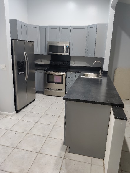 Building Photo - 4500 Mercado Dr