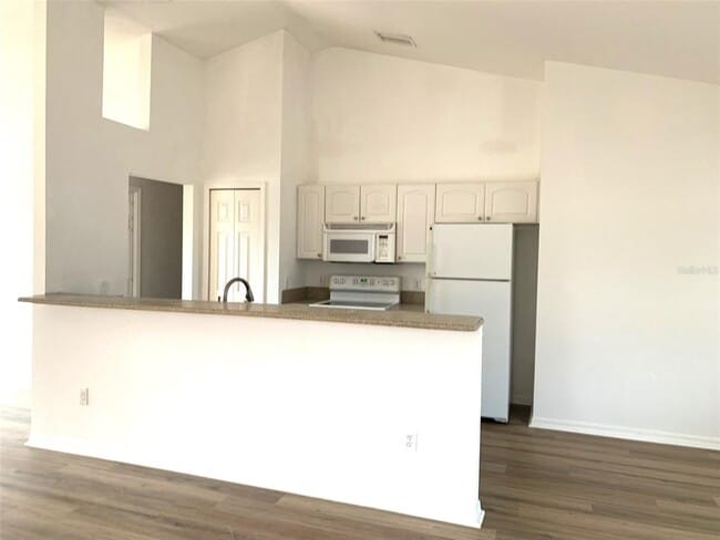 Building Photo - 12516 Willmington Blvd