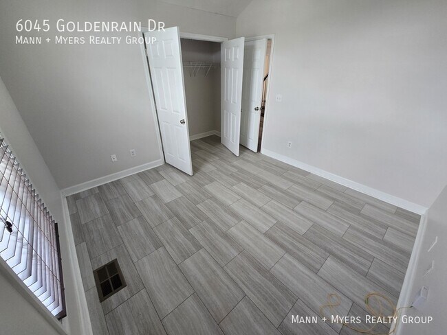 Building Photo - 6045 Goldenrain Dr