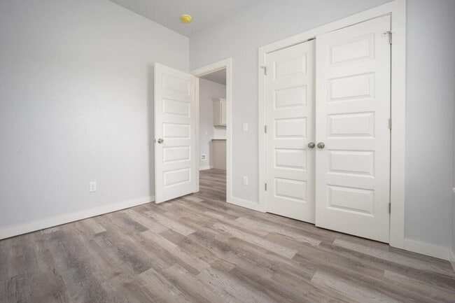 Building Photo - 201 S 11th St