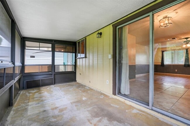 Building Photo - 1407 Louisiana Ave