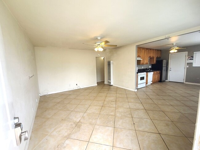 Building Photo - 424-26 Delaware st