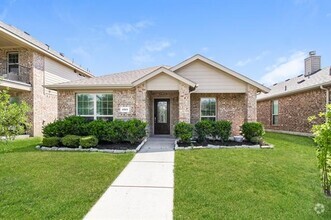 Building Photo - 1321 Honeywood Ln