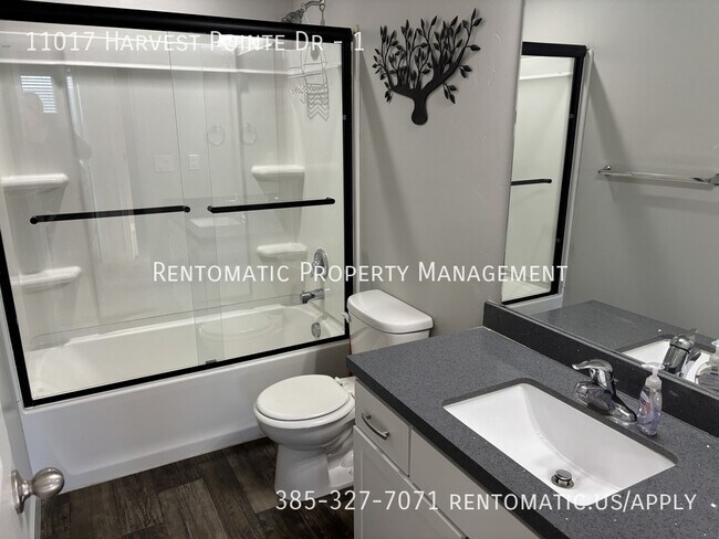 Building Photo - 11017 Harvest Pointe Dr