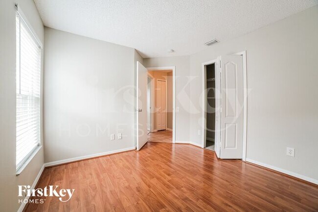 Building Photo - 10515 Goldwater Ln