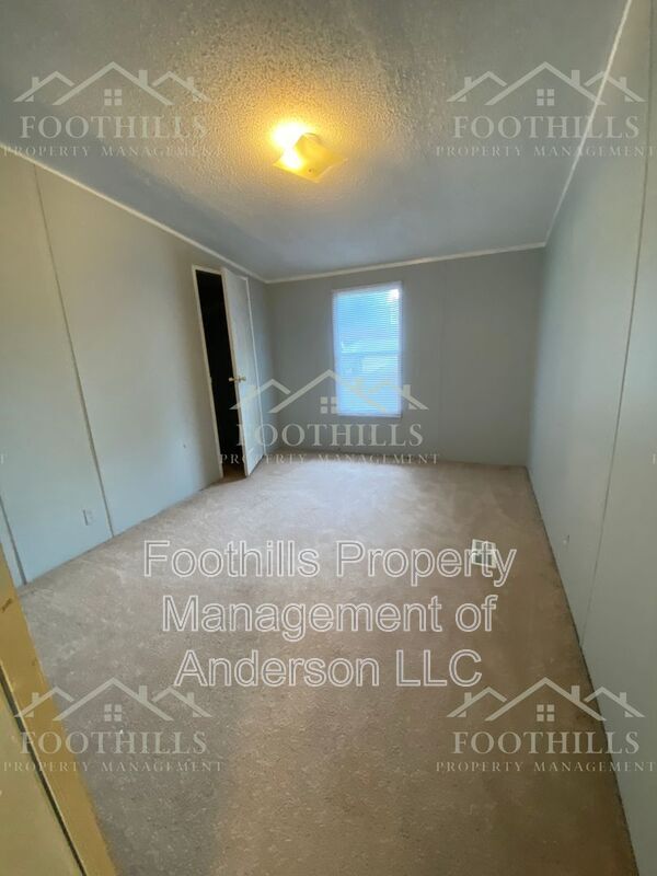 Building Photo - 107 Lauren Flynn Dr