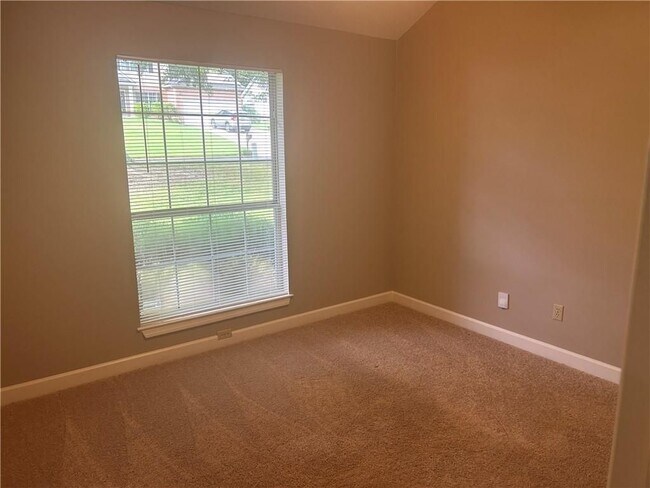 Building Photo - 10560 Willow Meadow Cir