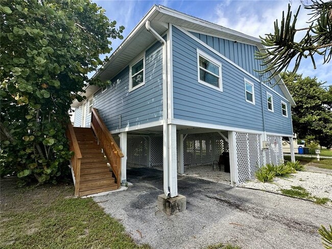 Building Photo - 3303 W Shell Point Rd