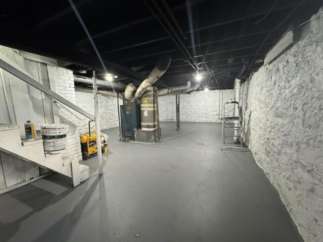 Building Photo - 4411 Adams St