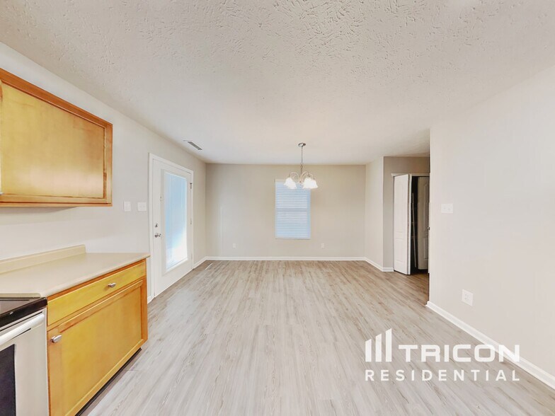 Building Photo - 3430 Catskill Ct