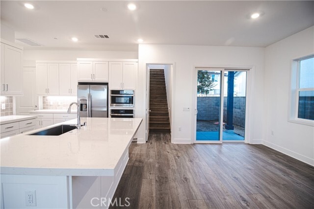 Building Photo - 635 Gadwall