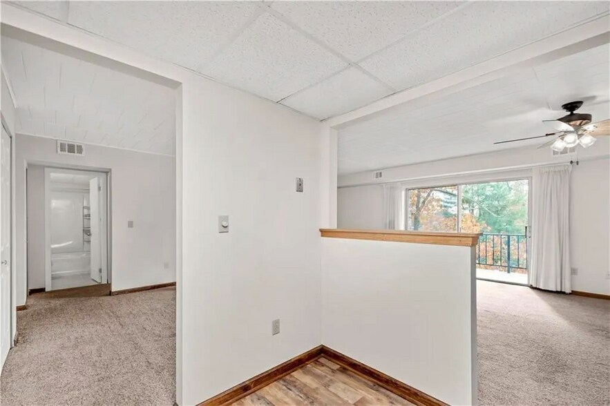 Building Photo - 603 Calais Dr