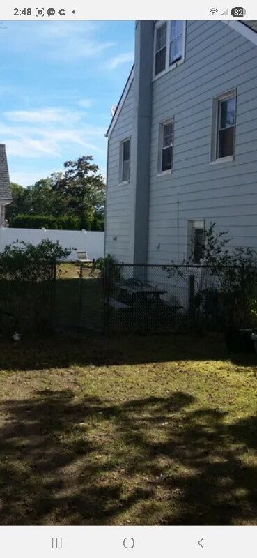 Building Photo - 17 4th St