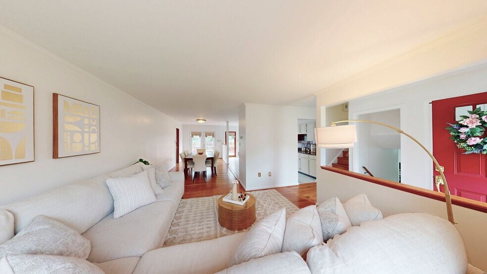 Building Photo - 10200 McKean Ct