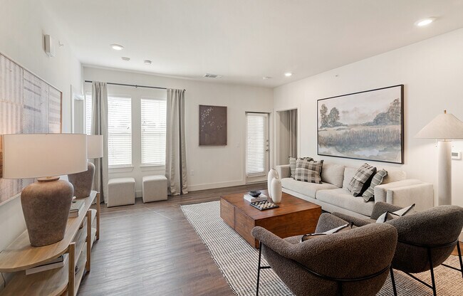 Building Photo - Cortland Chisholm Trail