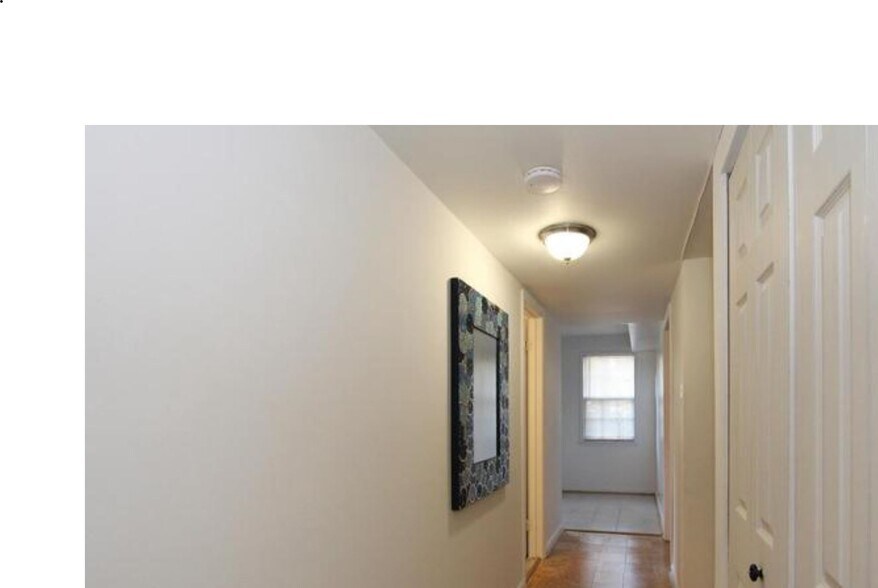 Building Photo - 778 Quince Orchard Blvd