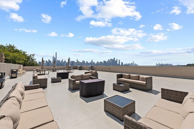 Building Photo - 6040 JFK Blvd E