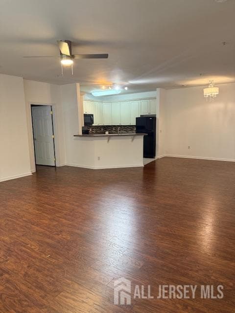 Building Photo - 414 Sloan Ct