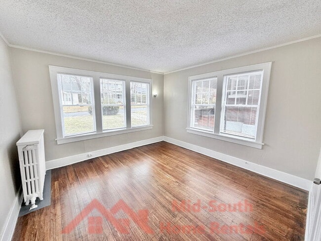 Building Photo - 1707 Glenview Ave