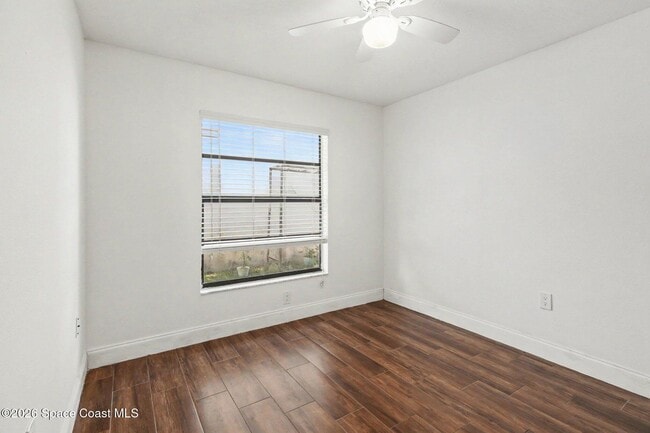 Building Photo - 1611 Clover Cir