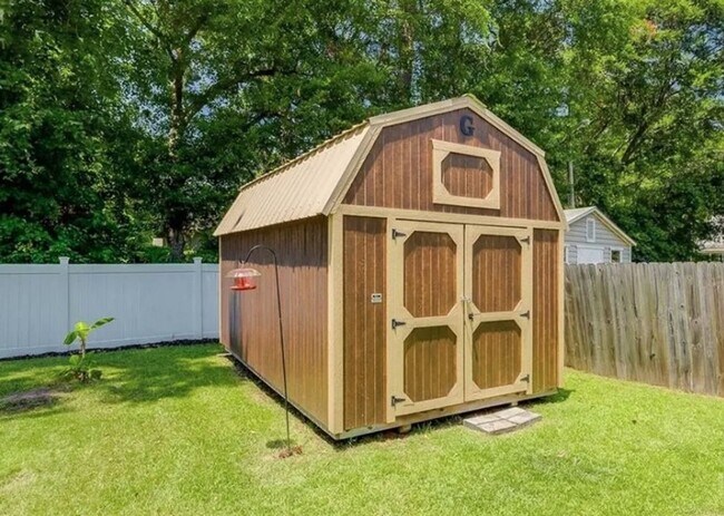 Building Photo - Cozy 3/2 Home located in Georgetown neighborhood