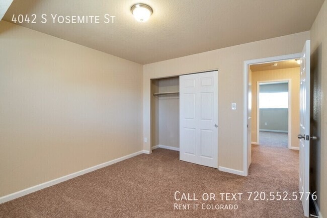 Building Photo - 4042 S Yosemite St