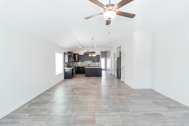 Building Photo - 14805 Jack White Ave