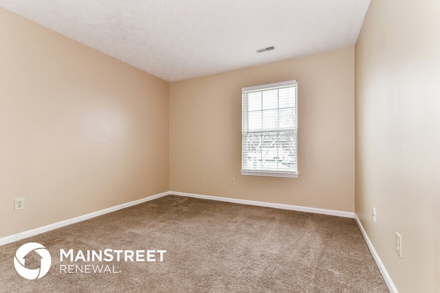 Building Photo - 3935 Libra Ln