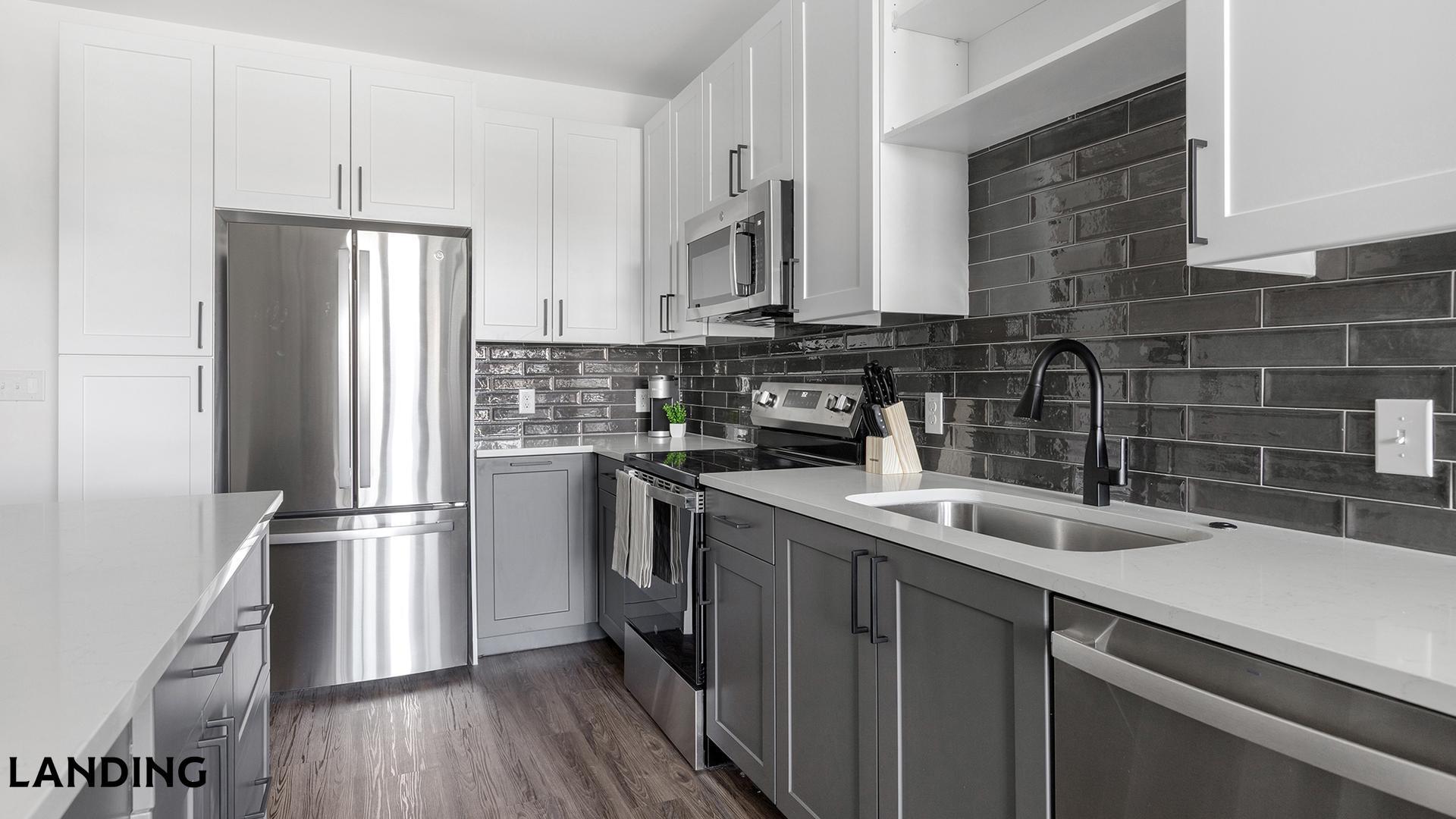 Building Photo - 18111 La Cantera Terrace