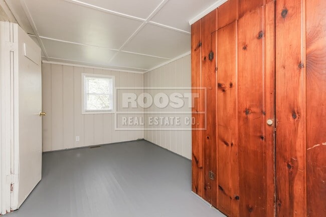 Building Photo - One bedroom, one bathroom single in Springfield.