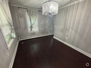 Building Photo - 52 Faunce Rd