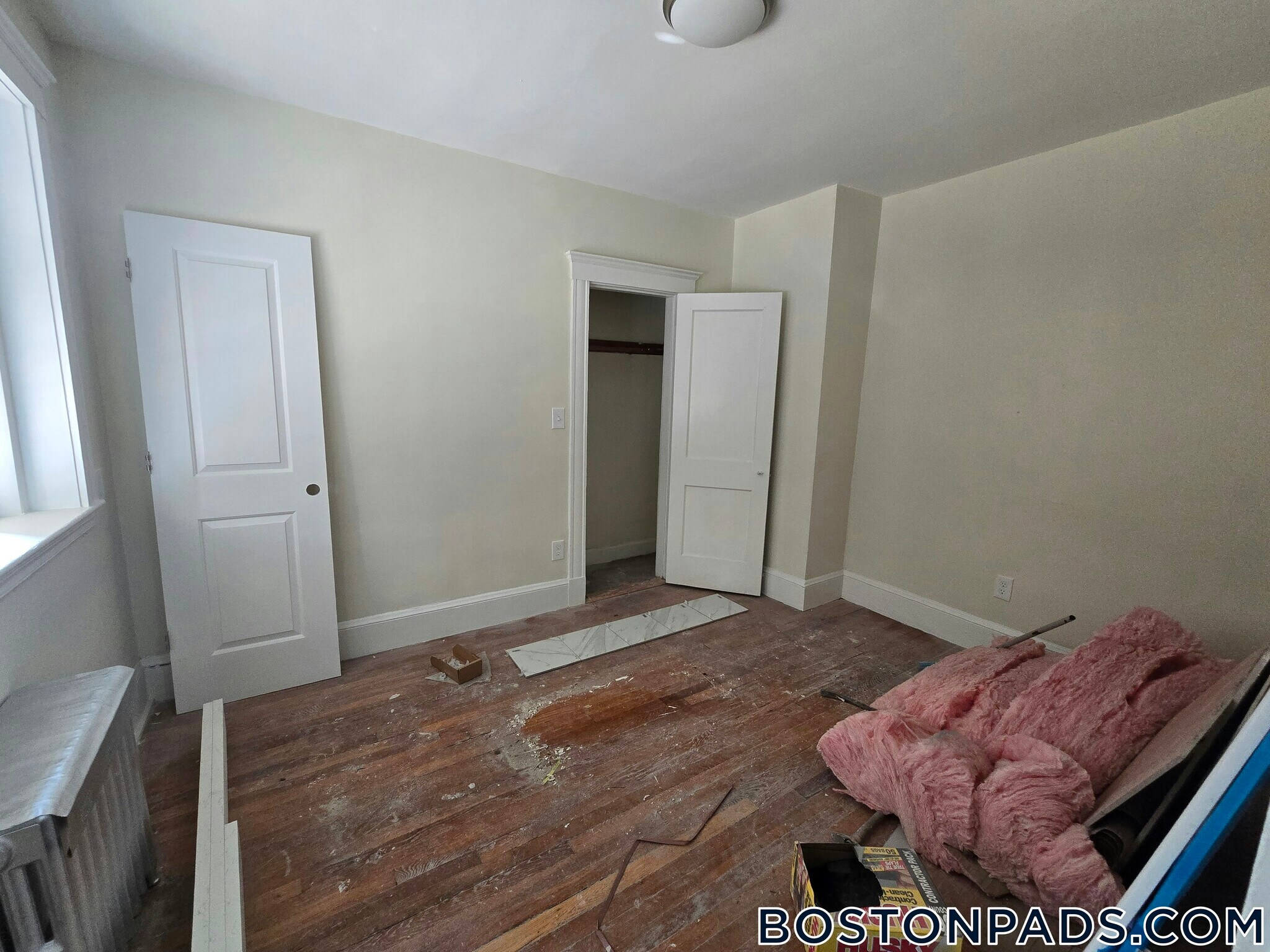 Building Photo - 16 Lakeville Rd