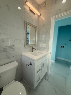 Building Photo - 9165 La Grand Ave