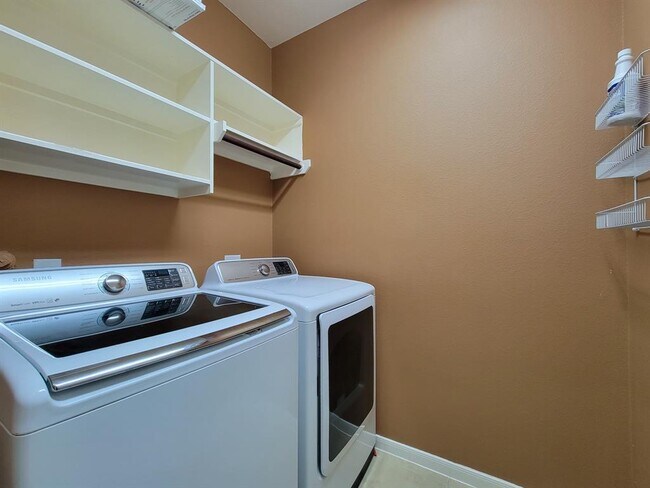 Building Photo - 20931 Flower Croft Ct