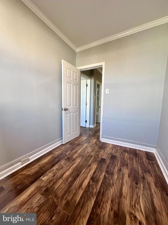 Building Photo - 1609 S 28th St