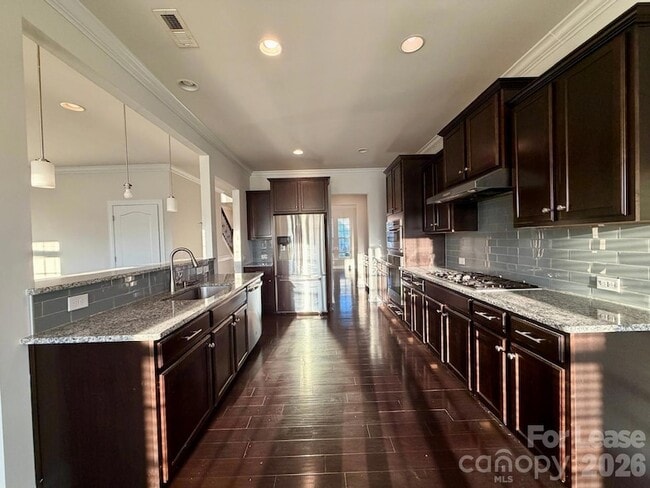 Building Photo - 1722 Spears Dr NW