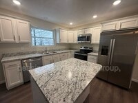 Building Photo - 85 Christian Ct