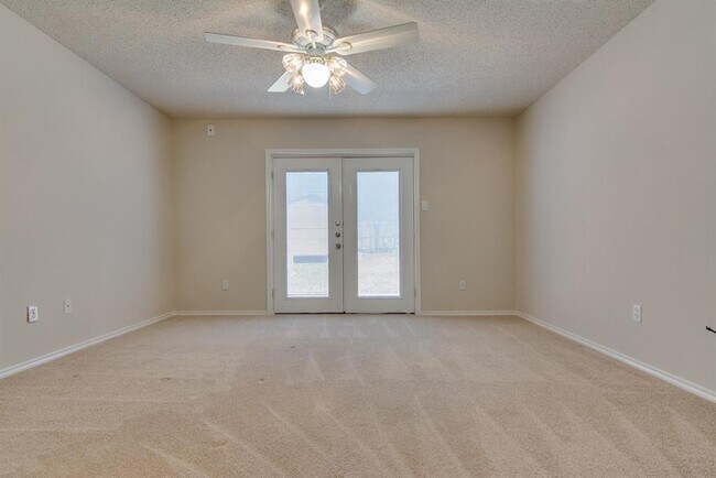 Building Photo - 507 Blueberry Hill Ln