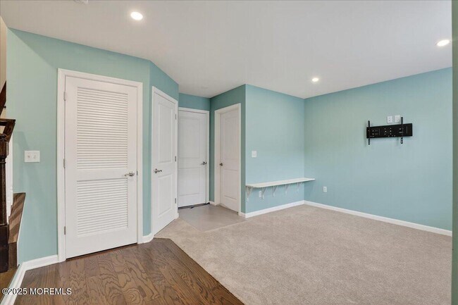 Building Photo - 107 Celebration Blvd