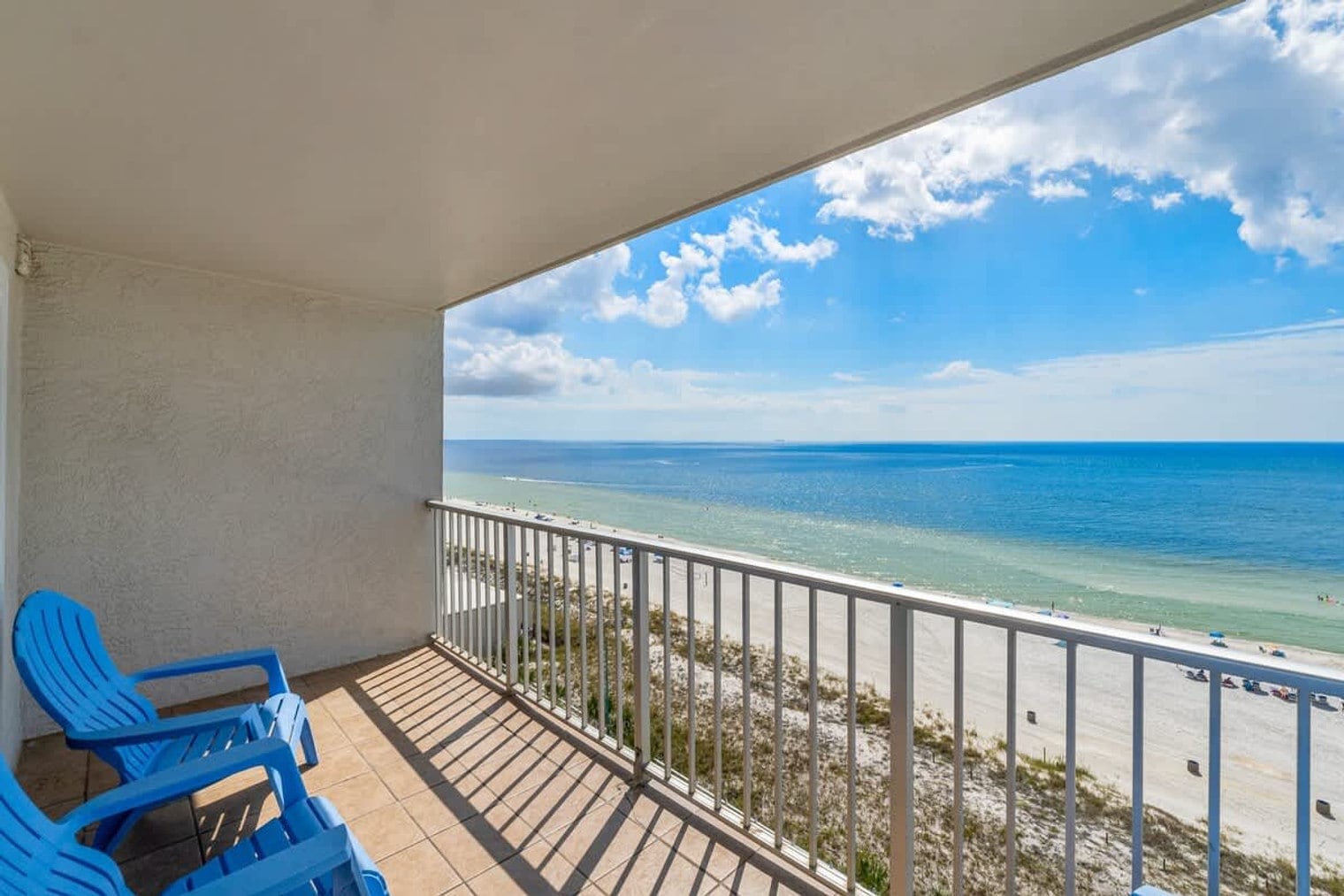 Building Photo - 8743 Thomas Dr