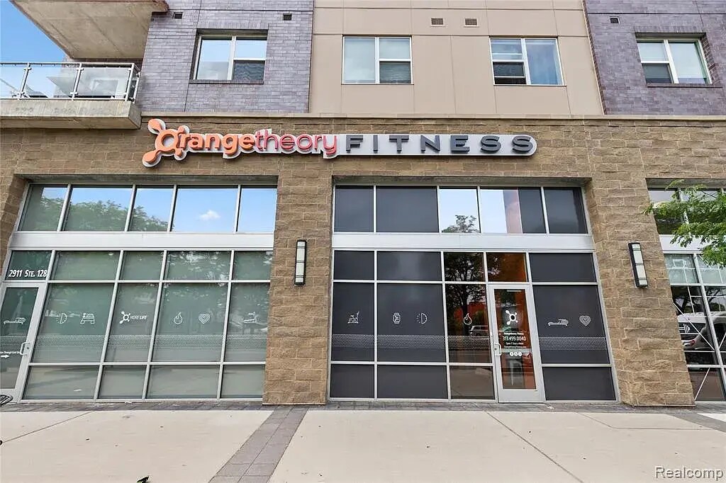 Building Photo - 1502 Virginia Park St