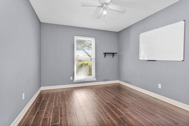 Building Photo - 13650 Cherrydown St