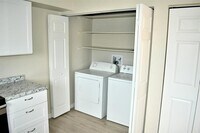 Building Photo - 6829 Western Pl