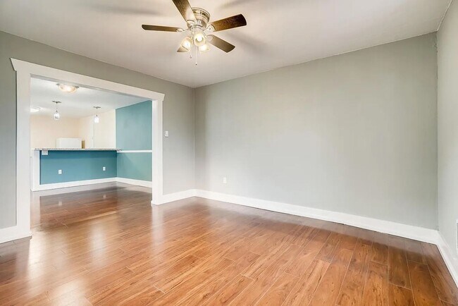 Building Photo - Updated 2BR Home in Marysville – Spacious Garage, Decks & RV Parking!