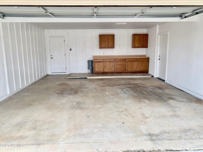 Building Photo - 12442 N 36th Ave