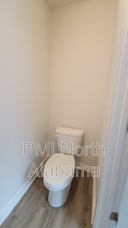 Building Photo - 7203 Chatfield Wy NW