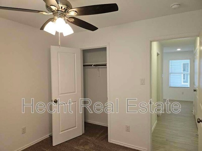 Building Photo - 9216 Saint Jerome